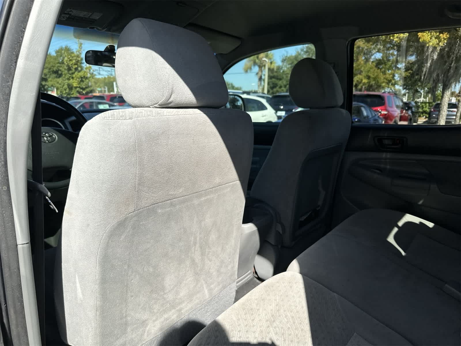 Thumbnail: 2007 Toyota Tacoma - 14