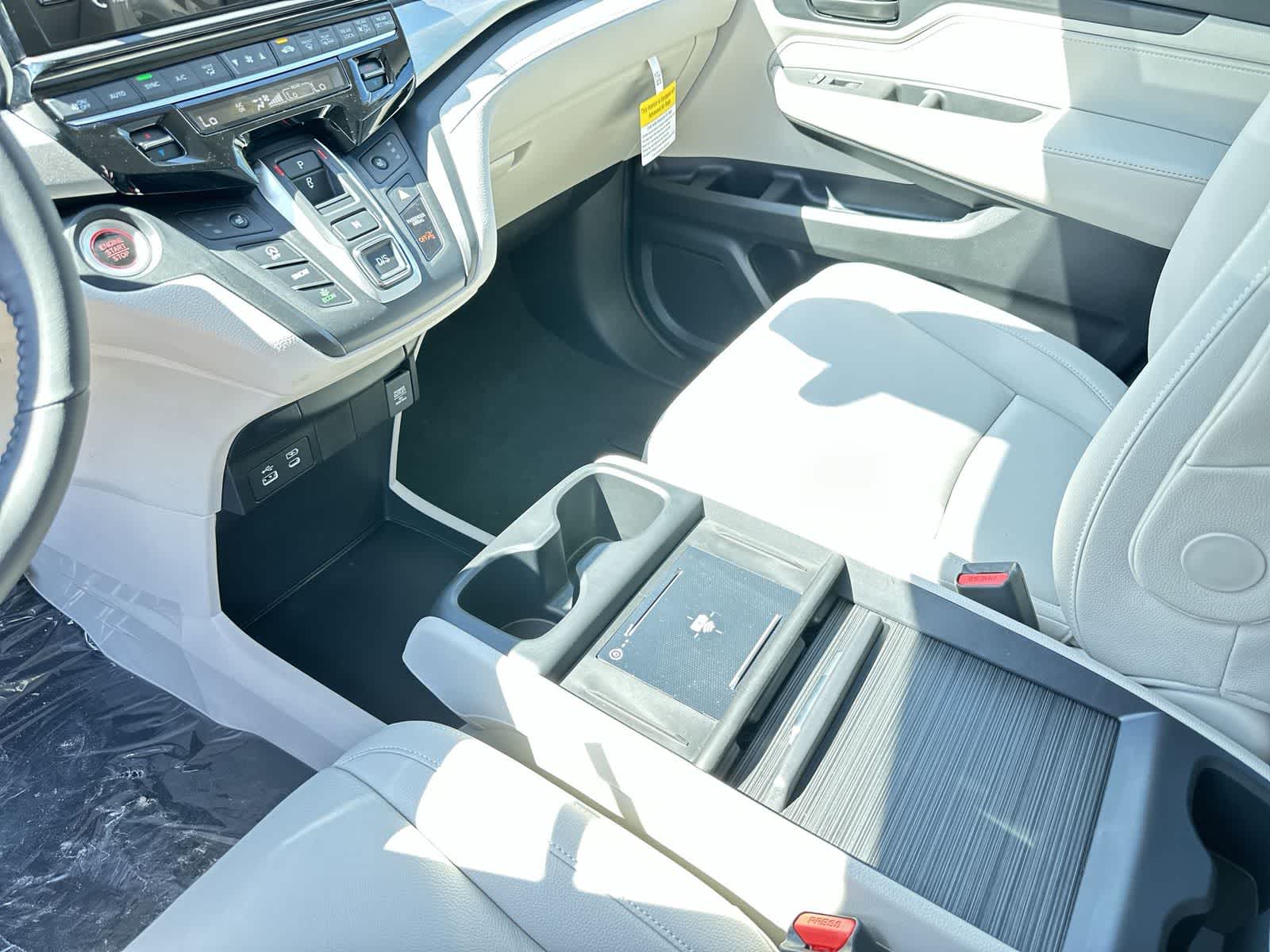 Thumbnail: 2026 Honda Odyssey - 18