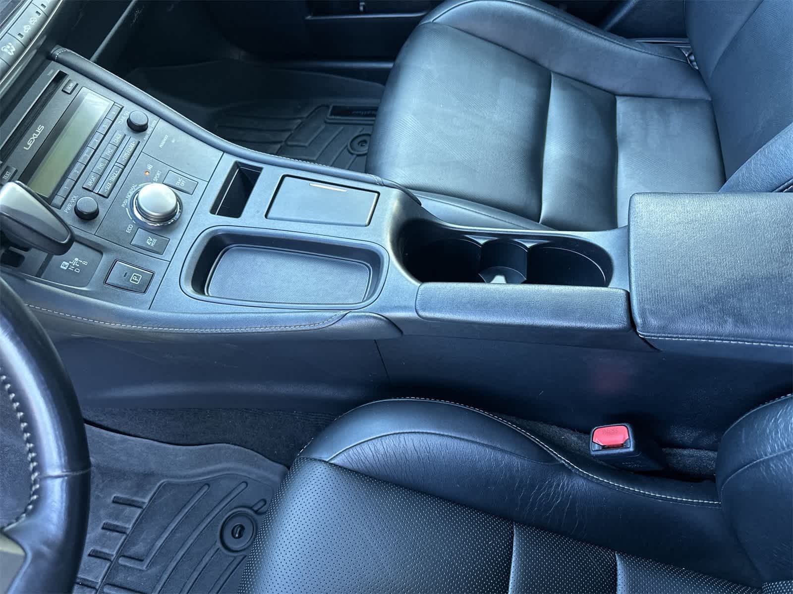 Thumbnail: 2016 Lexus CT - 19