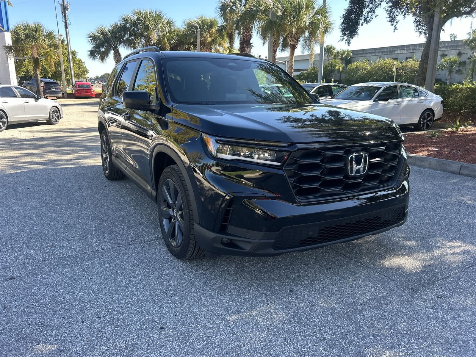 Thumbnail: 2025 Honda Pilot - 8