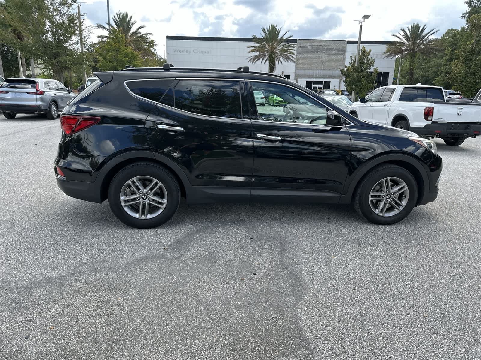 Thumbnail: 2018 Hyundai Santa Fe - 7
