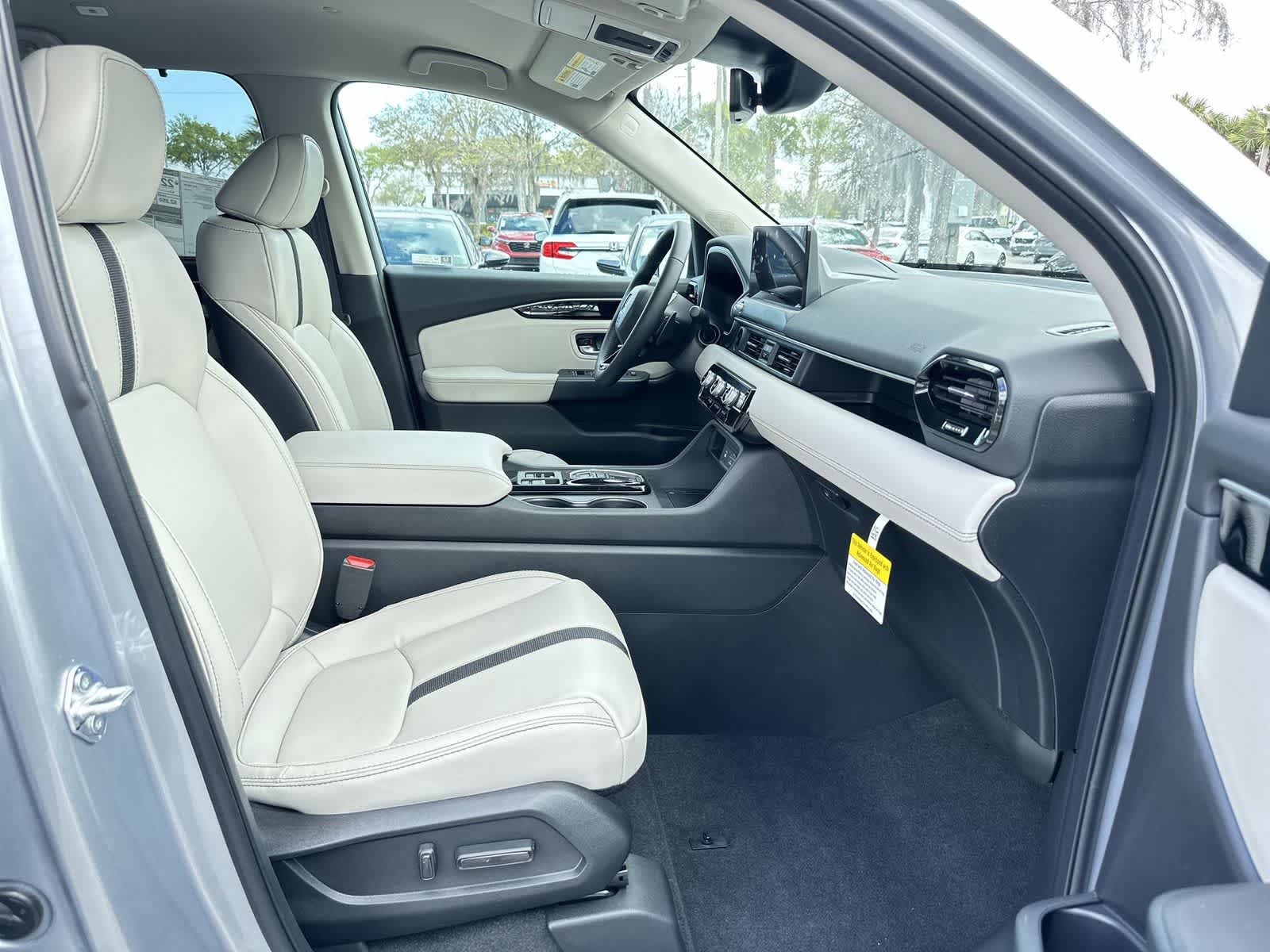 Thumbnail: 2026 Honda Pilot - 17