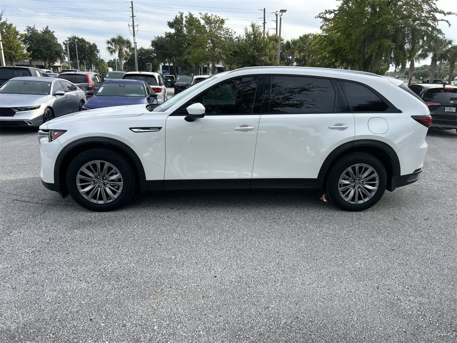 Thumbnail: 2024 Mazda CX-90 - 3
