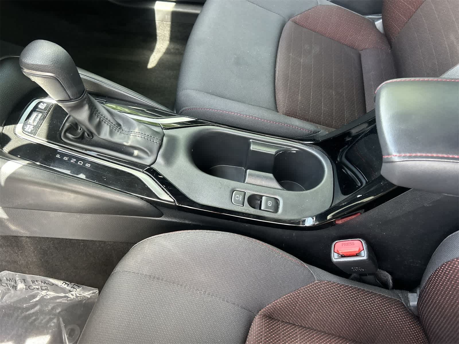 2023 Toyota Corolla SE 19