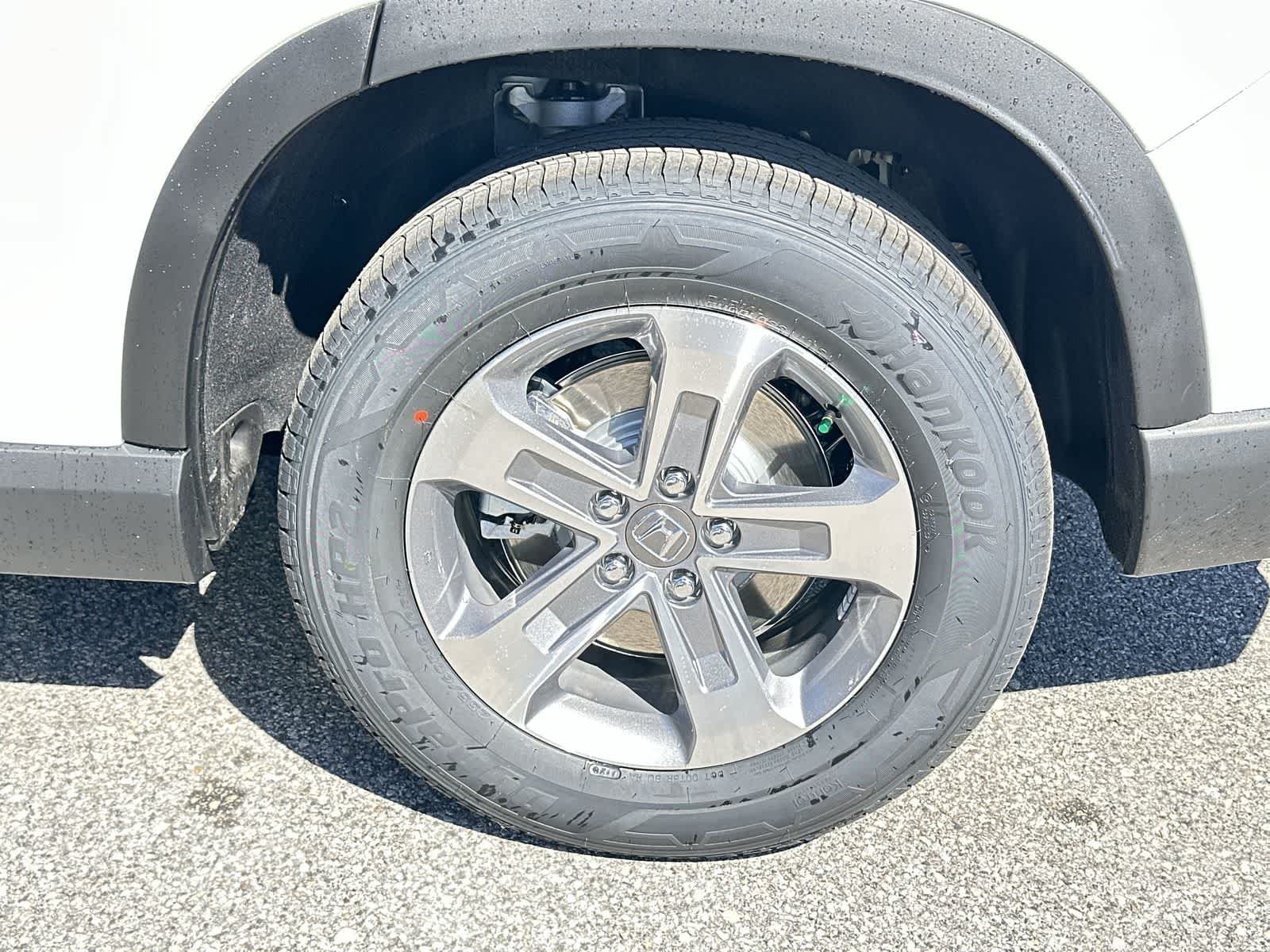 Thumbnail: 2026 Honda Pilot - 12