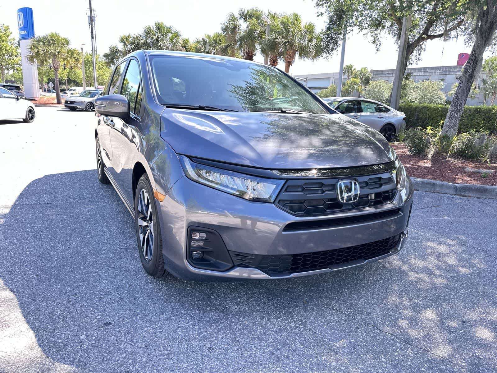 Thumbnail: 2026 Honda Odyssey - 8