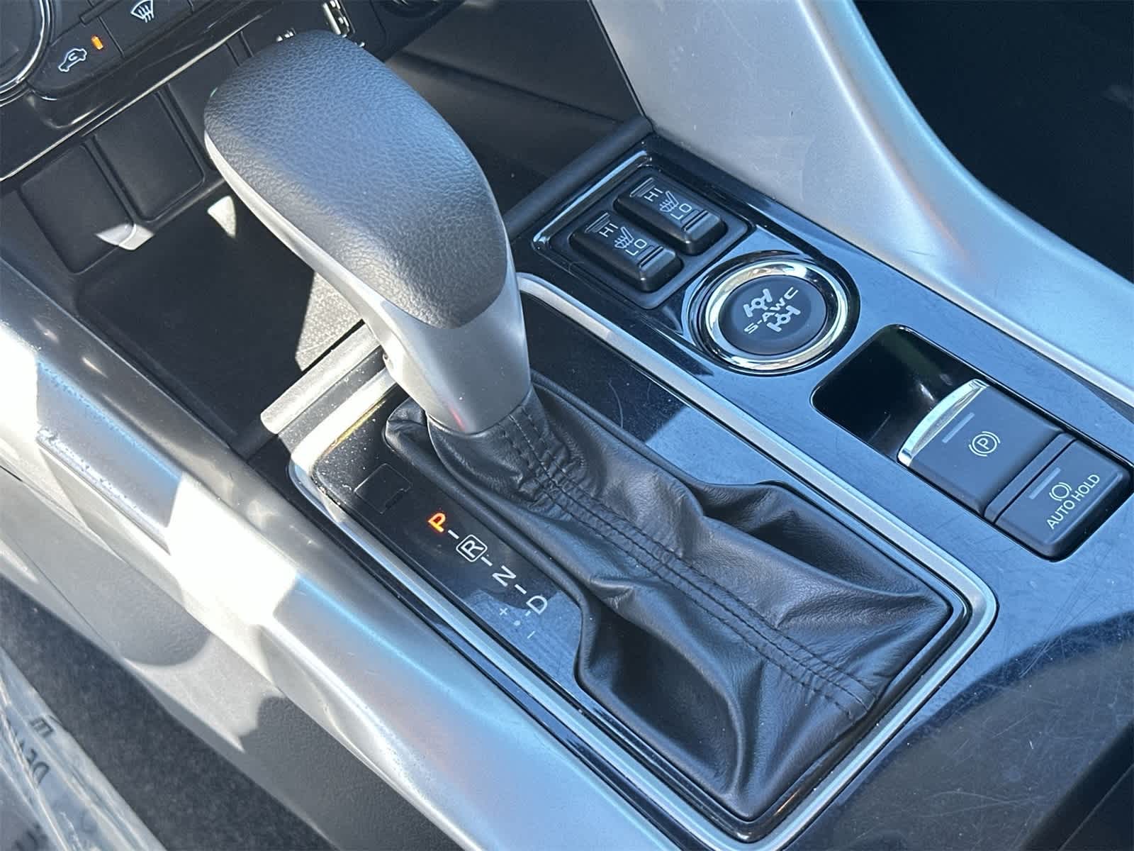 Thumbnail: 2025 Mitsubishi Eclipse Cross - 21