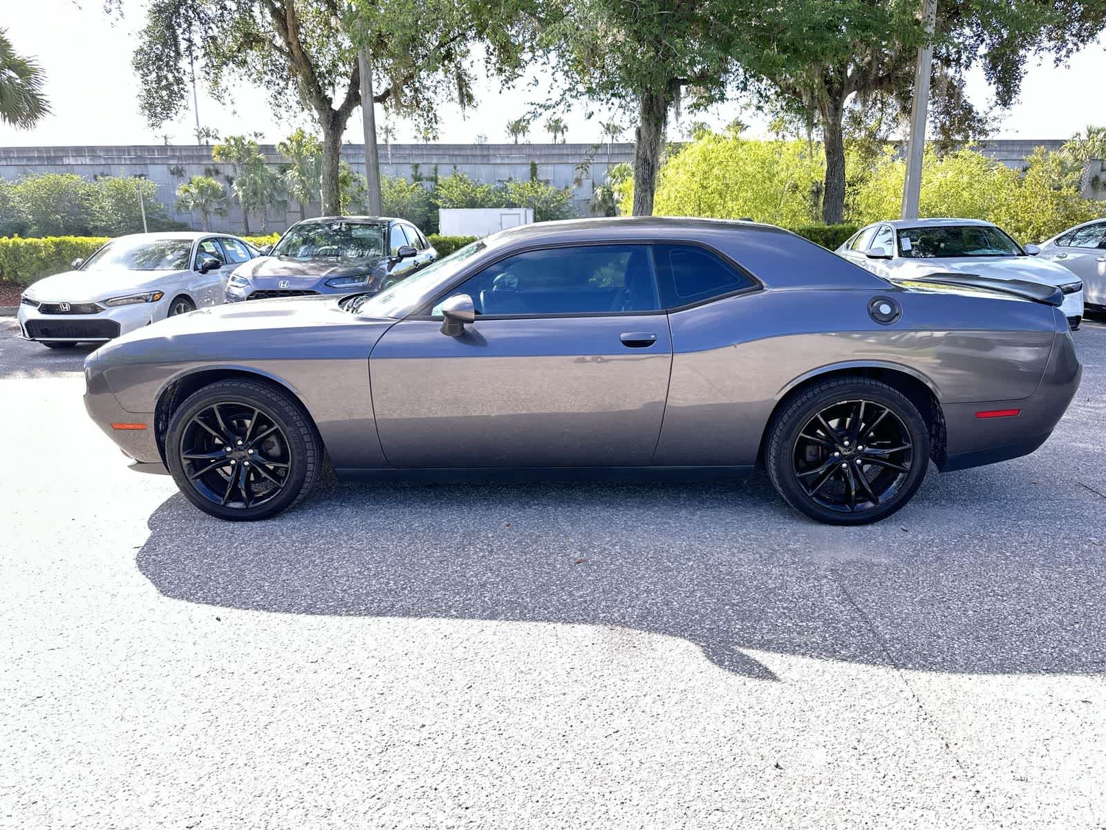 Thumbnail: 2016 Dodge Challenger - 3