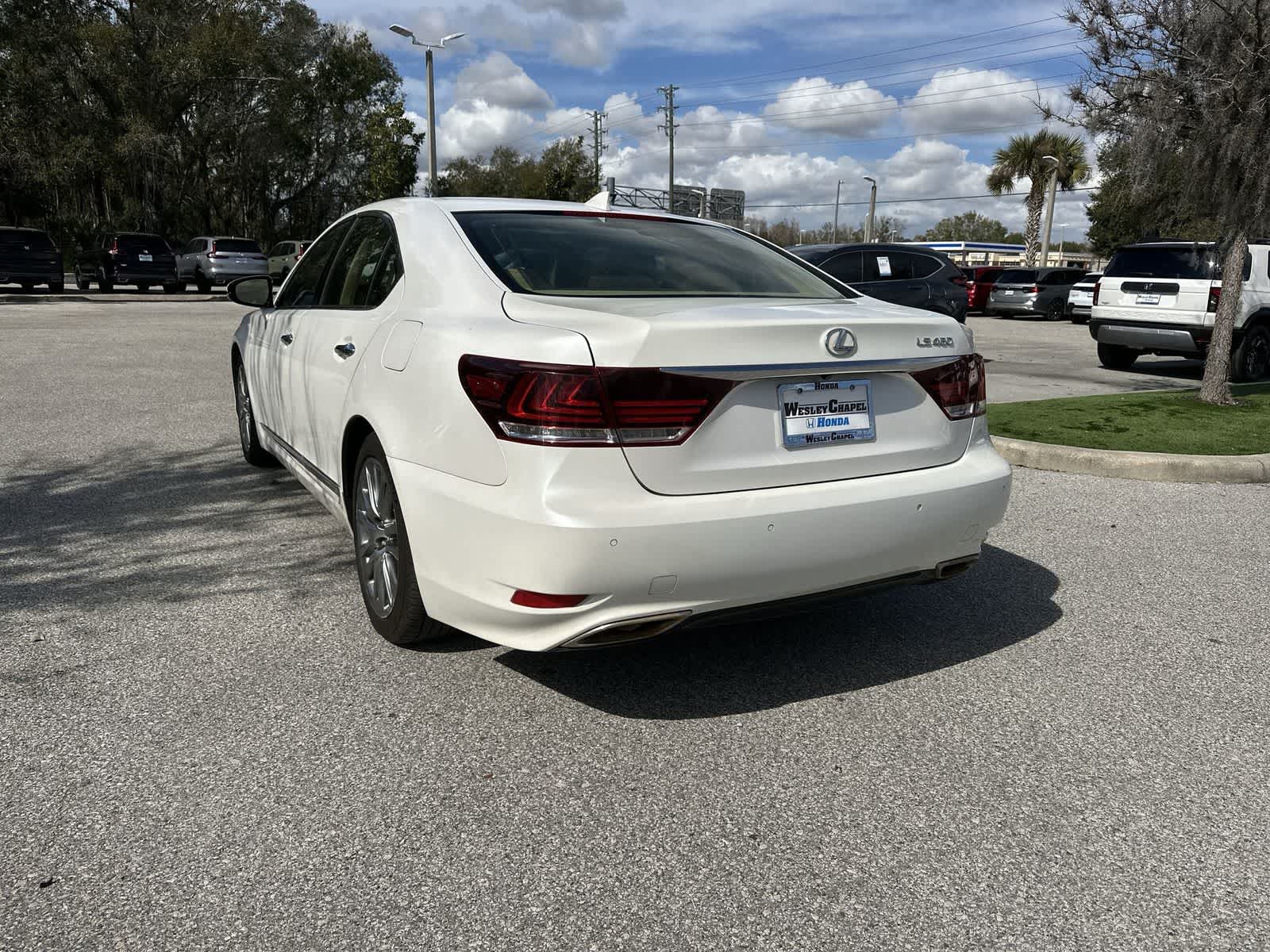 Thumbnail: 2016 Lexus LS - 4