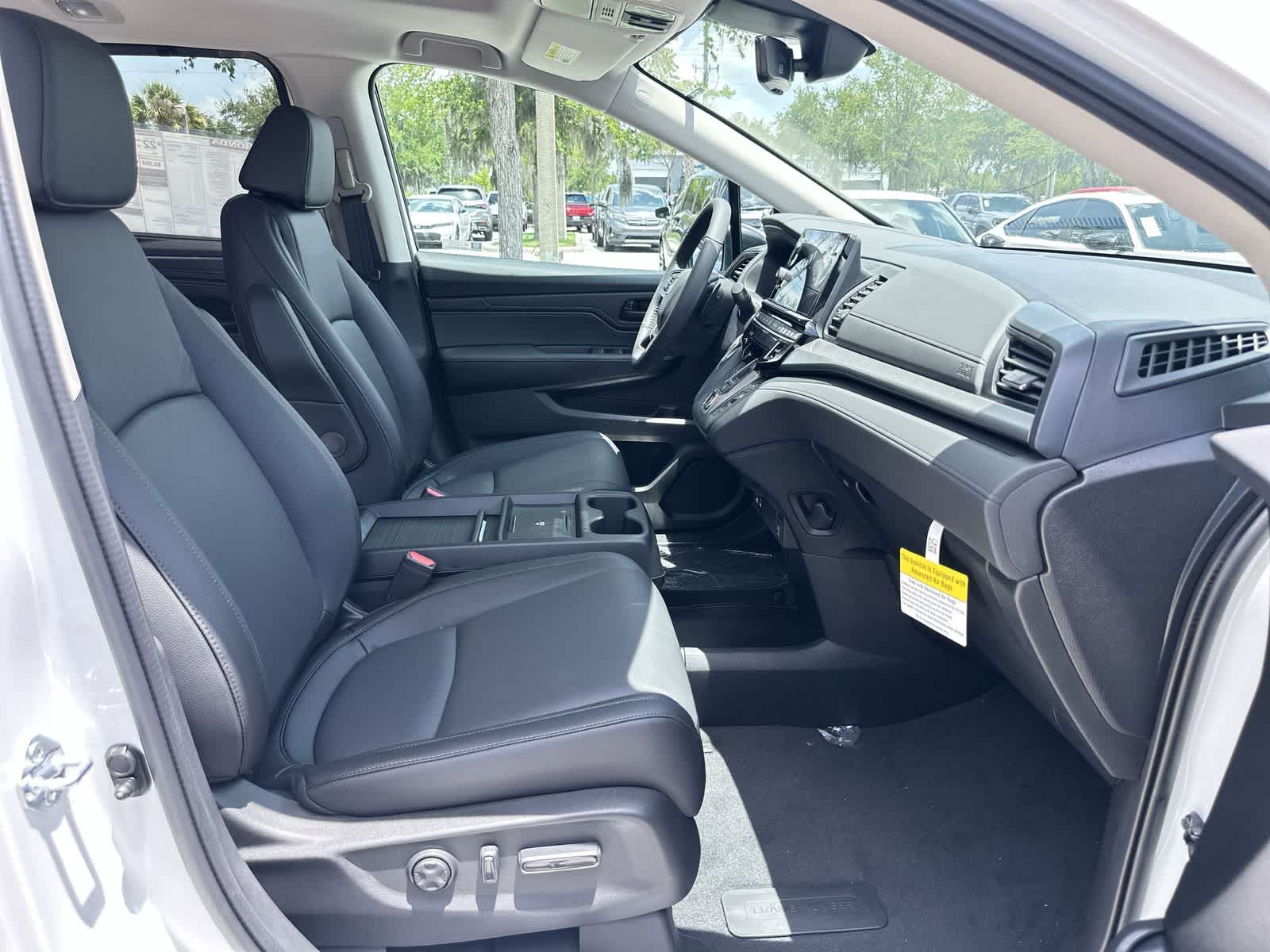 Thumbnail: 2026 Honda Odyssey - 17