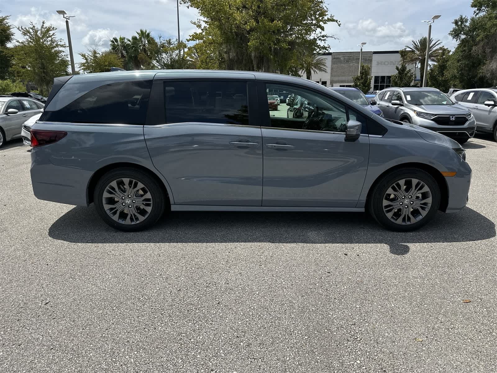 Thumbnail: 2026 Honda Odyssey - 7