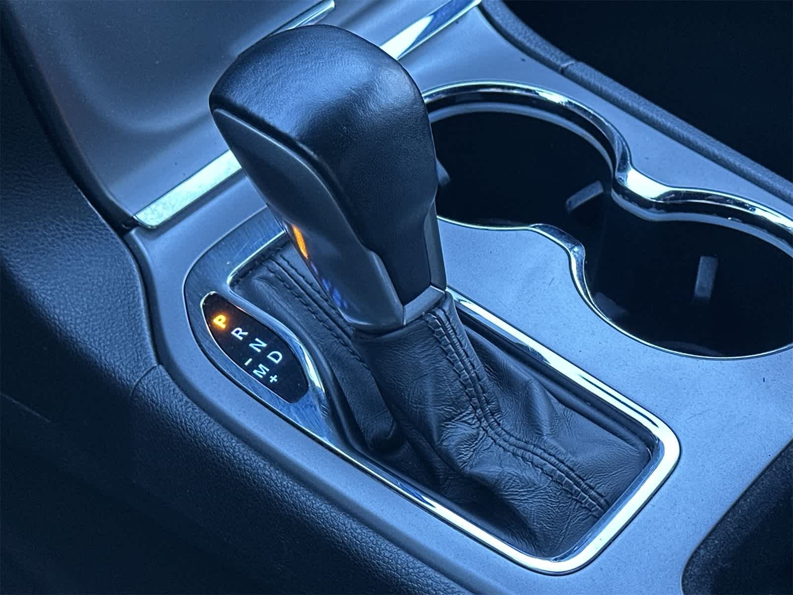 Thumbnail: 2020 Jeep Grand Cherokee - 21