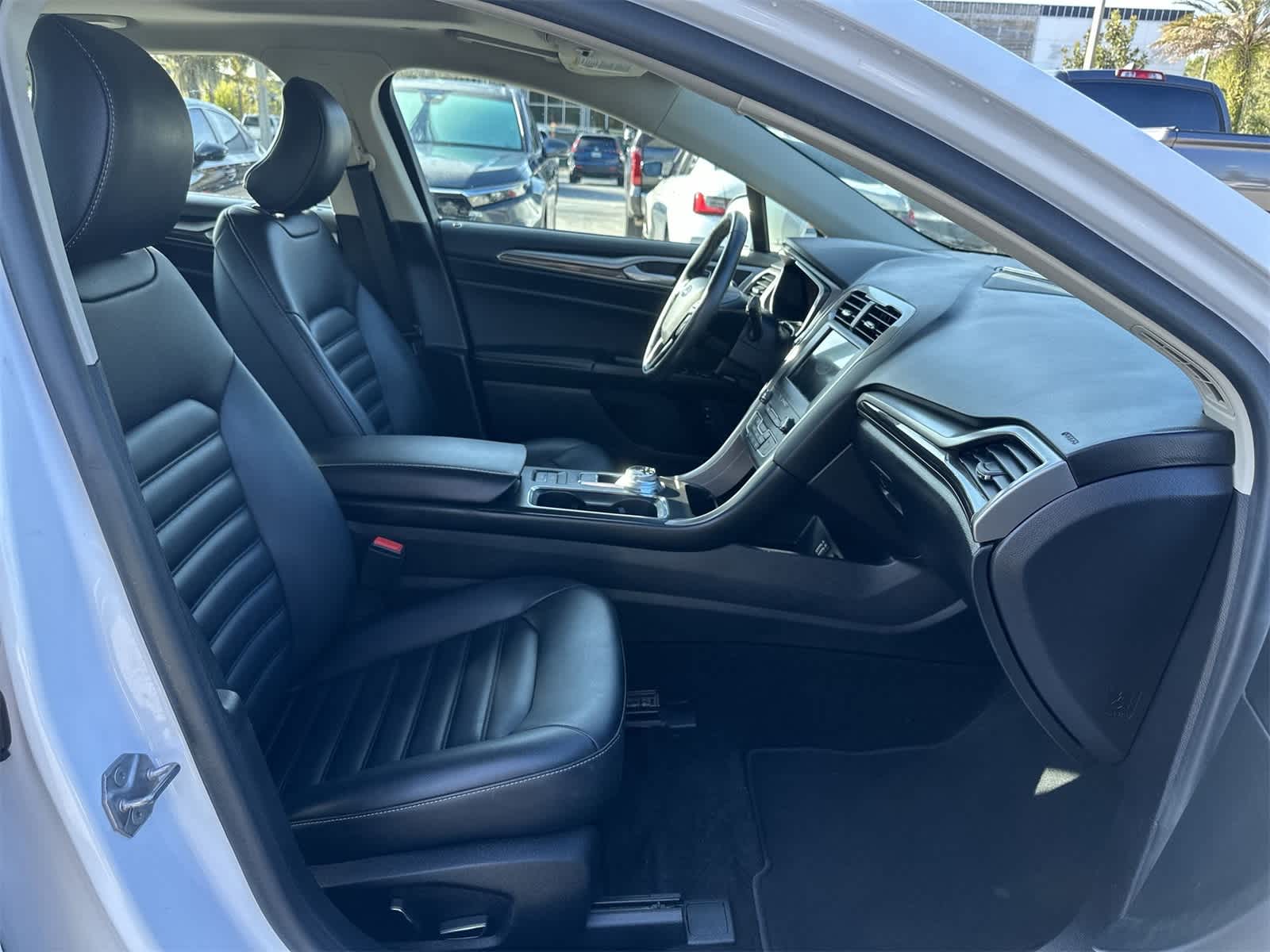 Thumbnail: 2019 Ford Fusion - 17