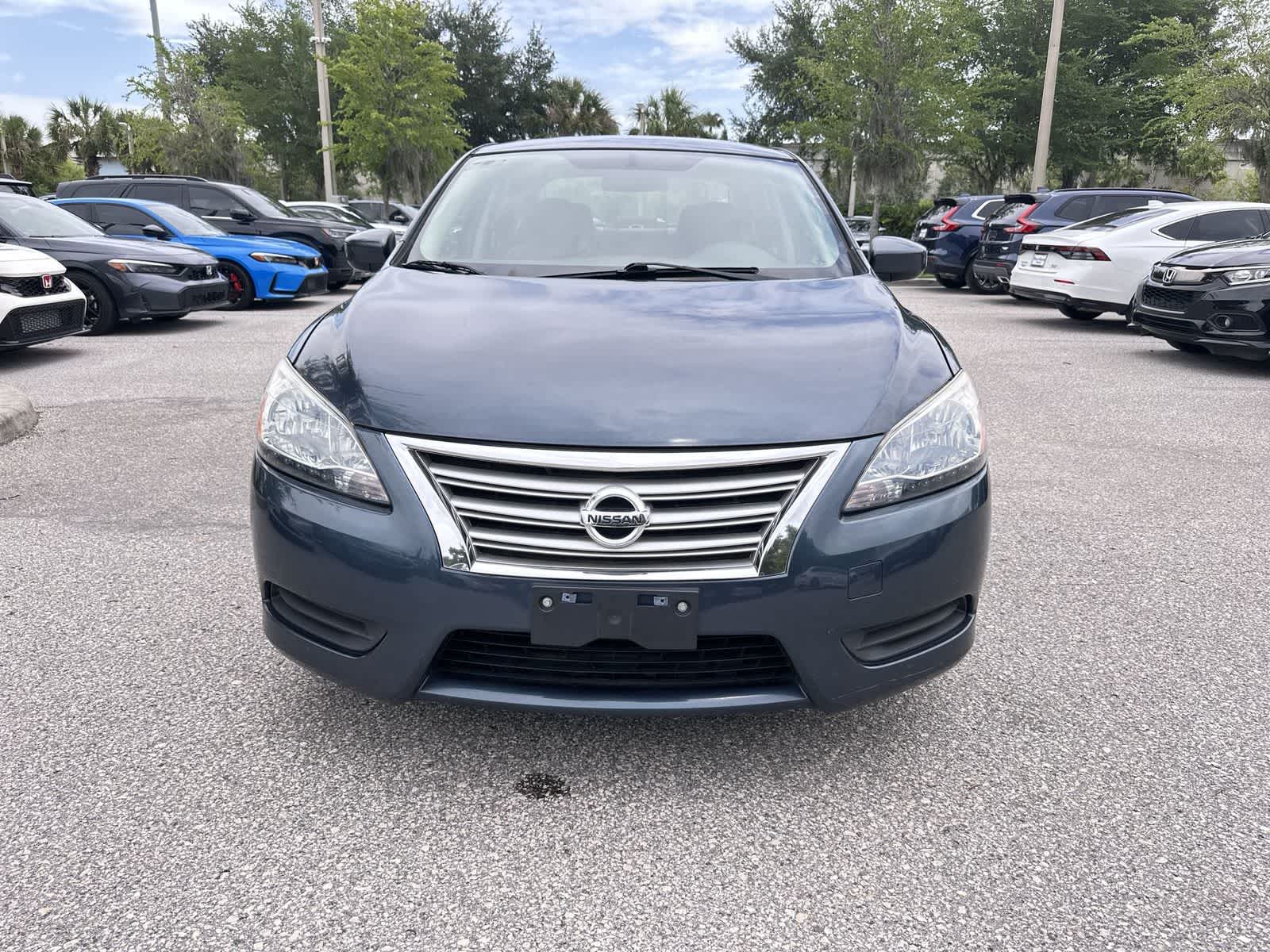 Thumbnail: 2015 Nissan Sentra - 9