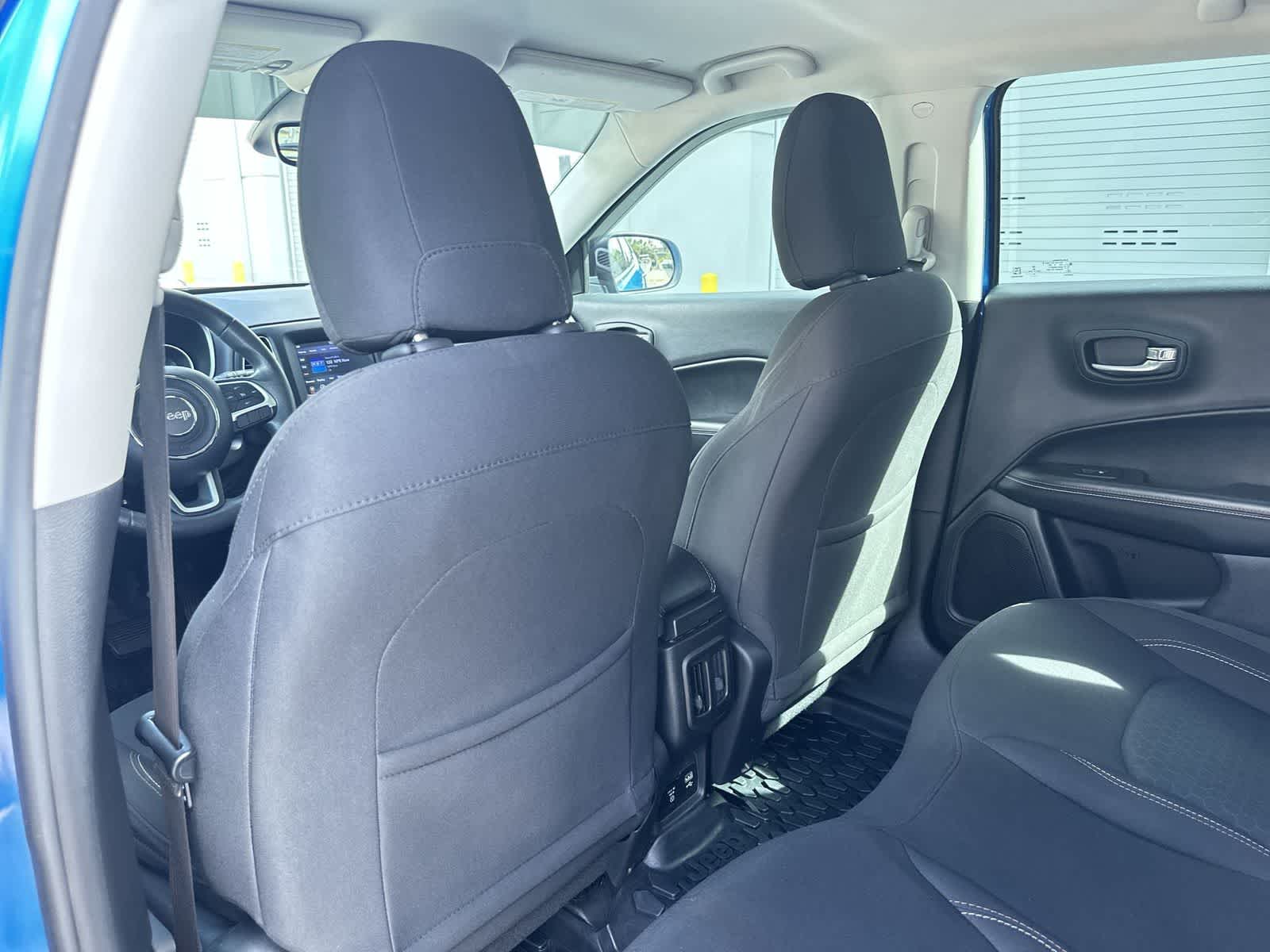 Thumbnail: 2019 Jeep Compass - 14