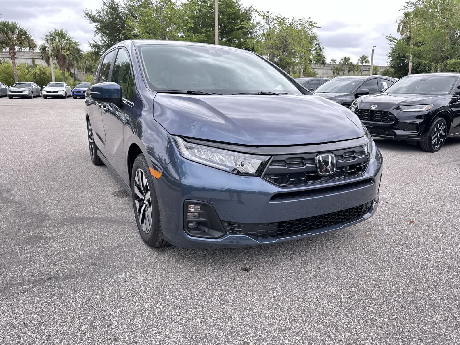 Thumbnail: 2026 Honda Odyssey - 8