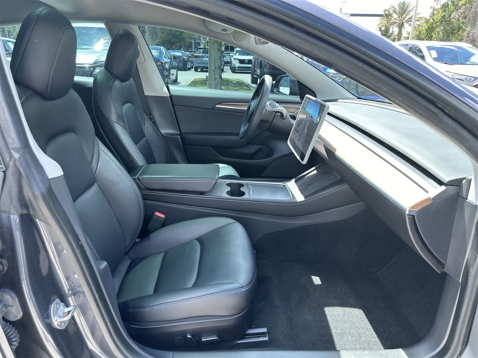 Thumbnail: 2021 Tesla Model 3 - 16