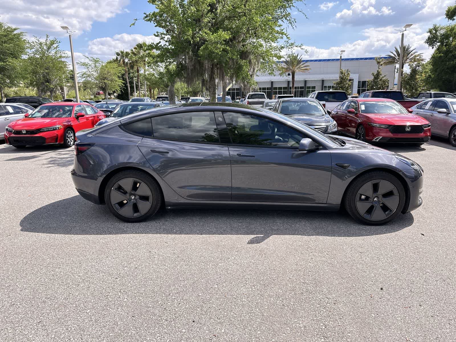 Thumbnail: 2022 Tesla Model 3 - 7