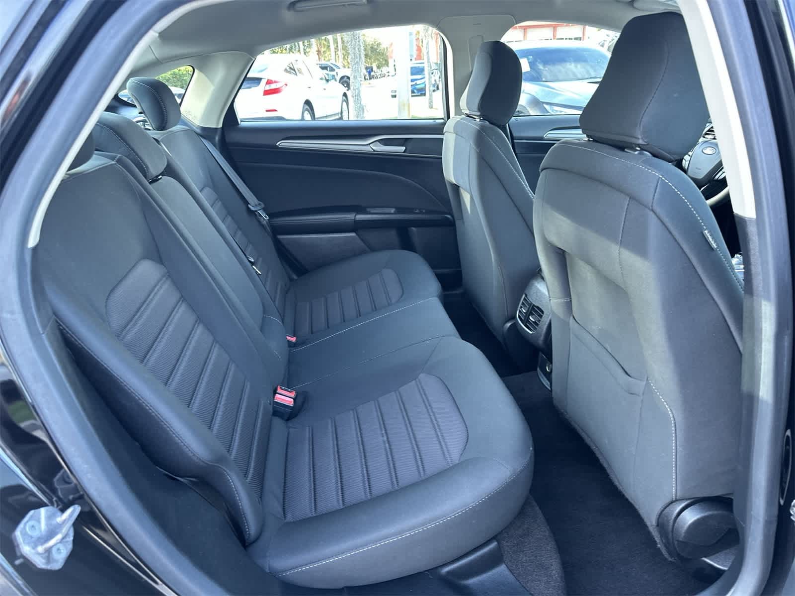 Thumbnail: 2020 Ford Fusion - 16