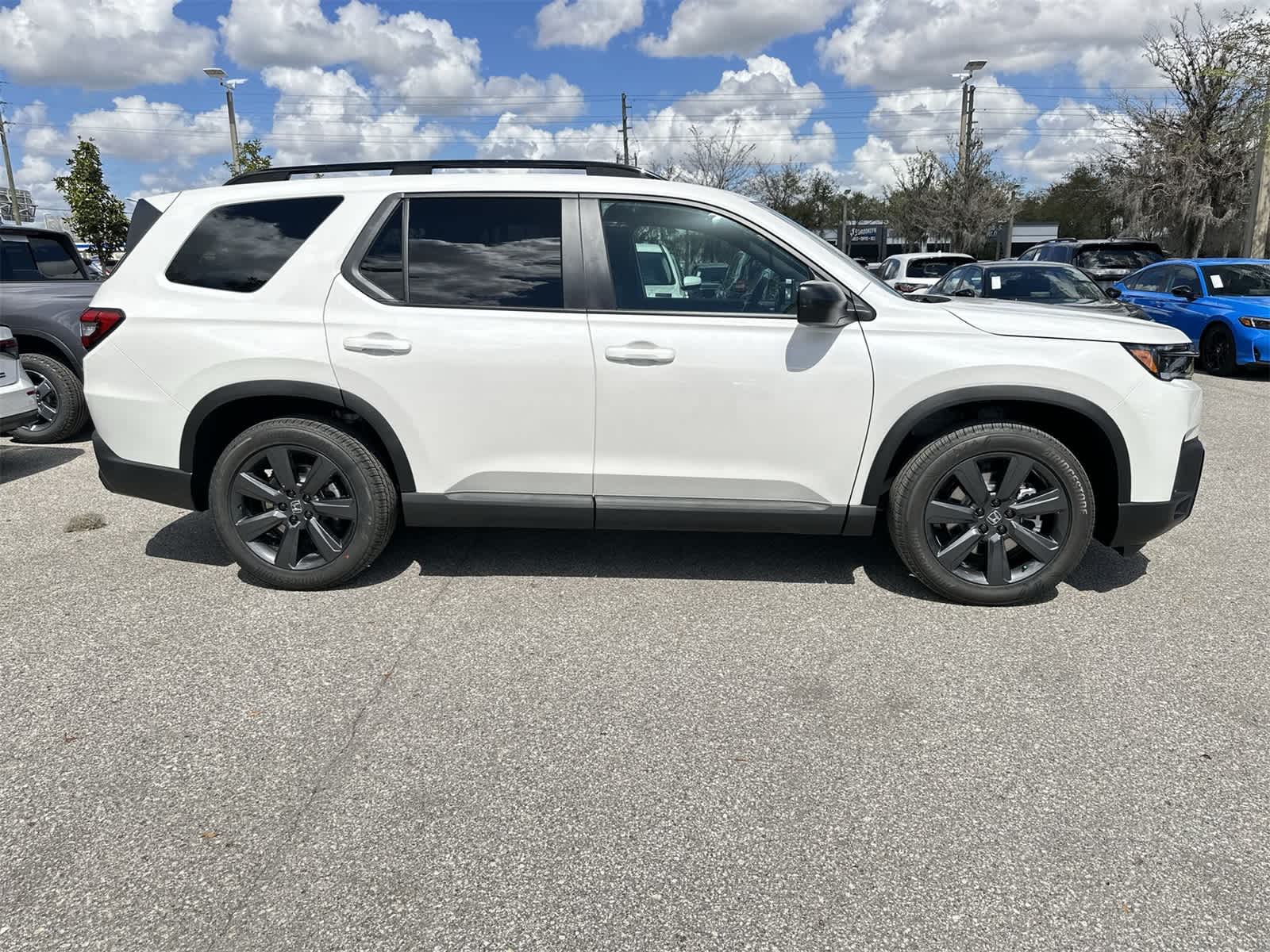 Thumbnail: 2026 Honda Pilot - 7