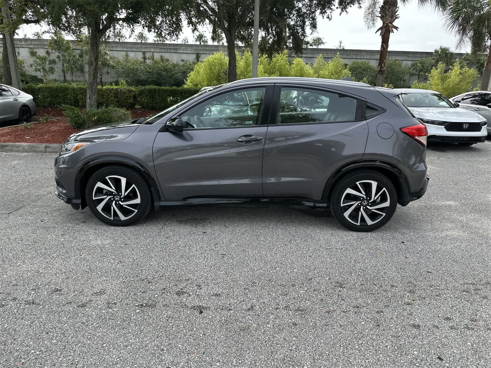 Thumbnail: 2019 Honda HR-V - 11
