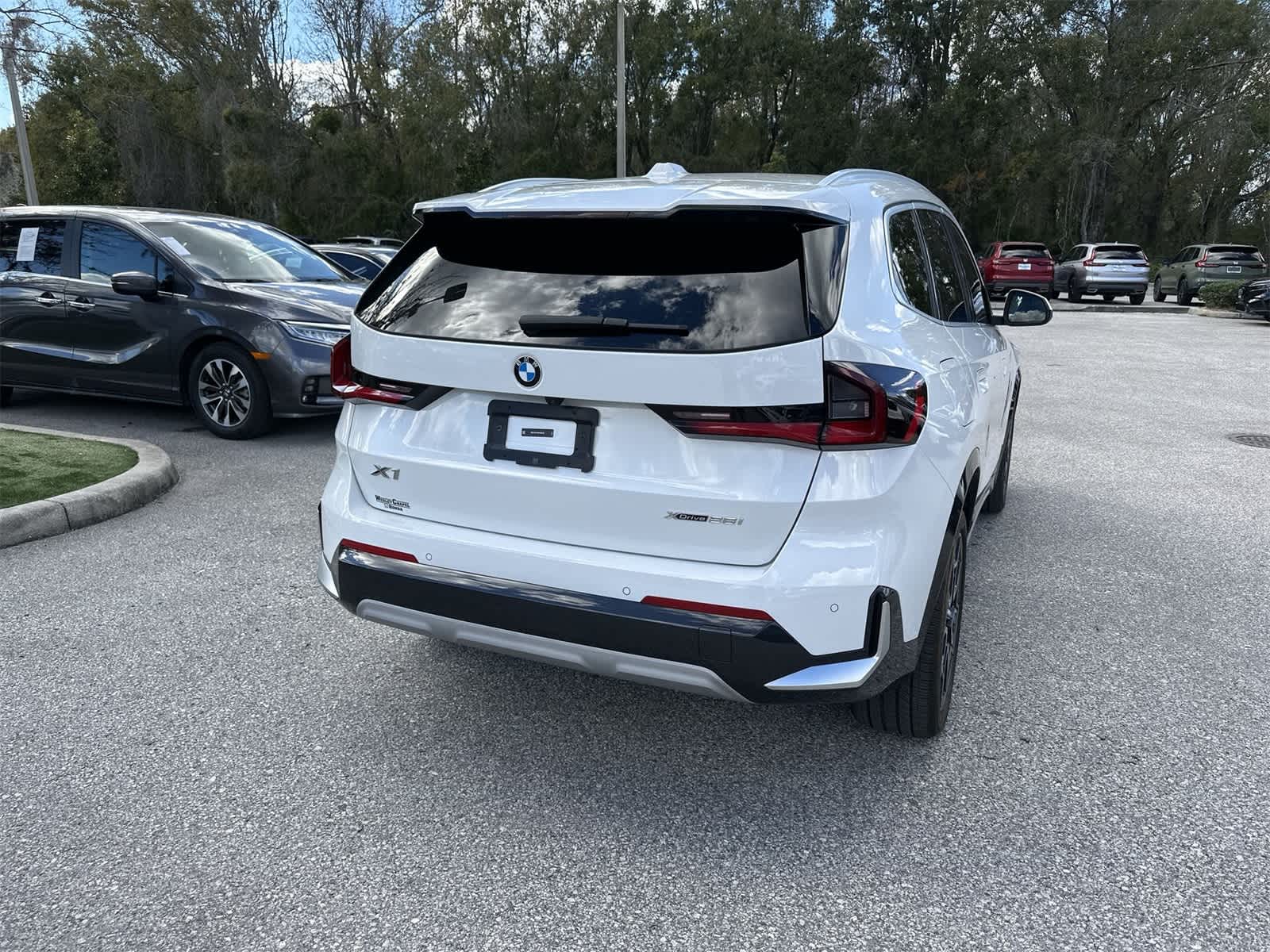 Thumbnail: 2025 BMW X1 - 6