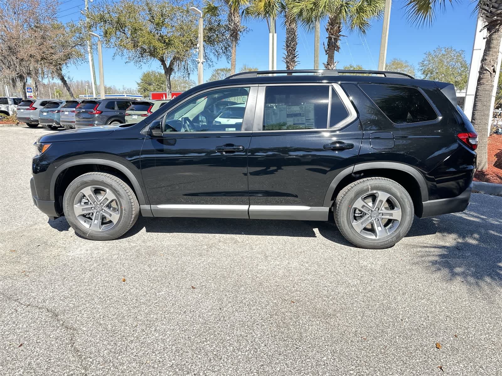 Thumbnail: 2026 Honda Pilot - 3