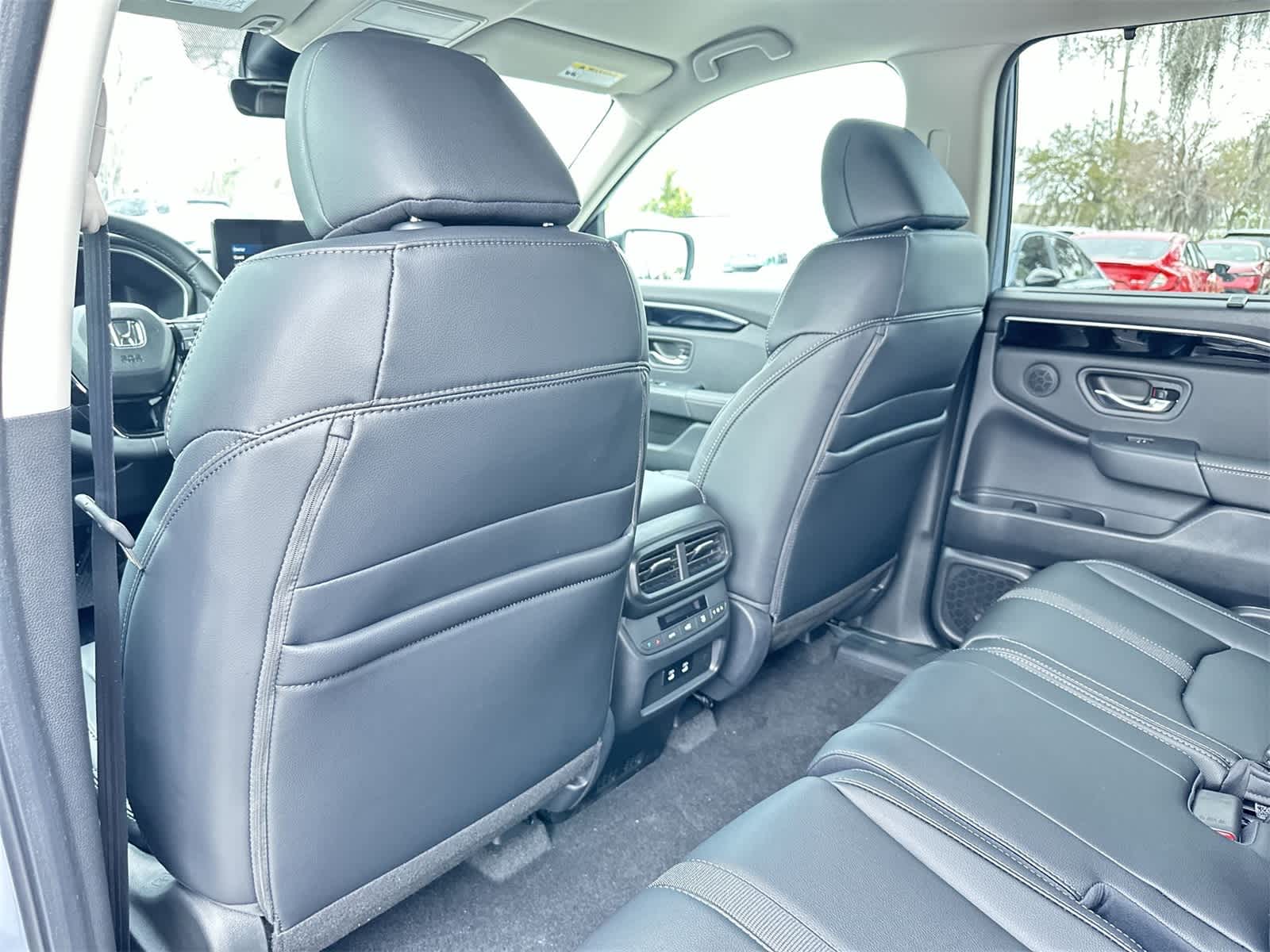 Thumbnail: 2026 Honda Pilot - 14