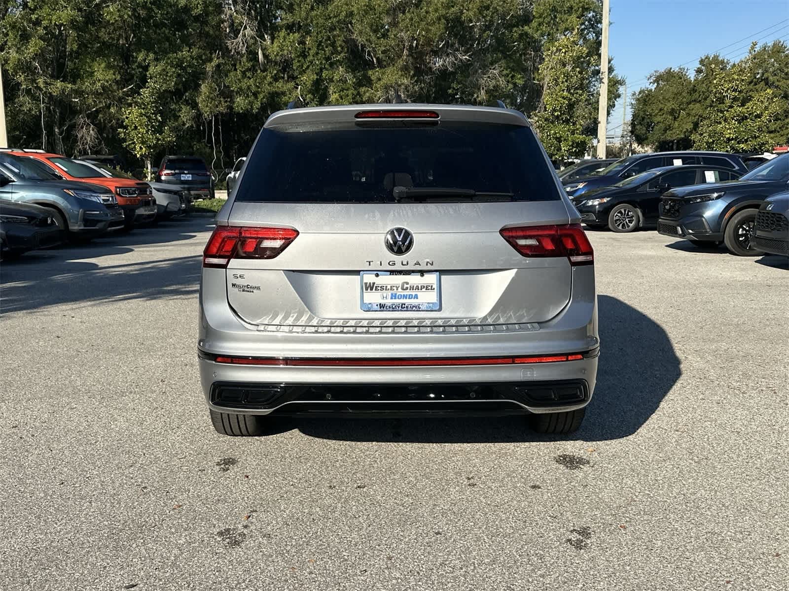 Thumbnail: 2022 Volkswagen Tiguan - 5