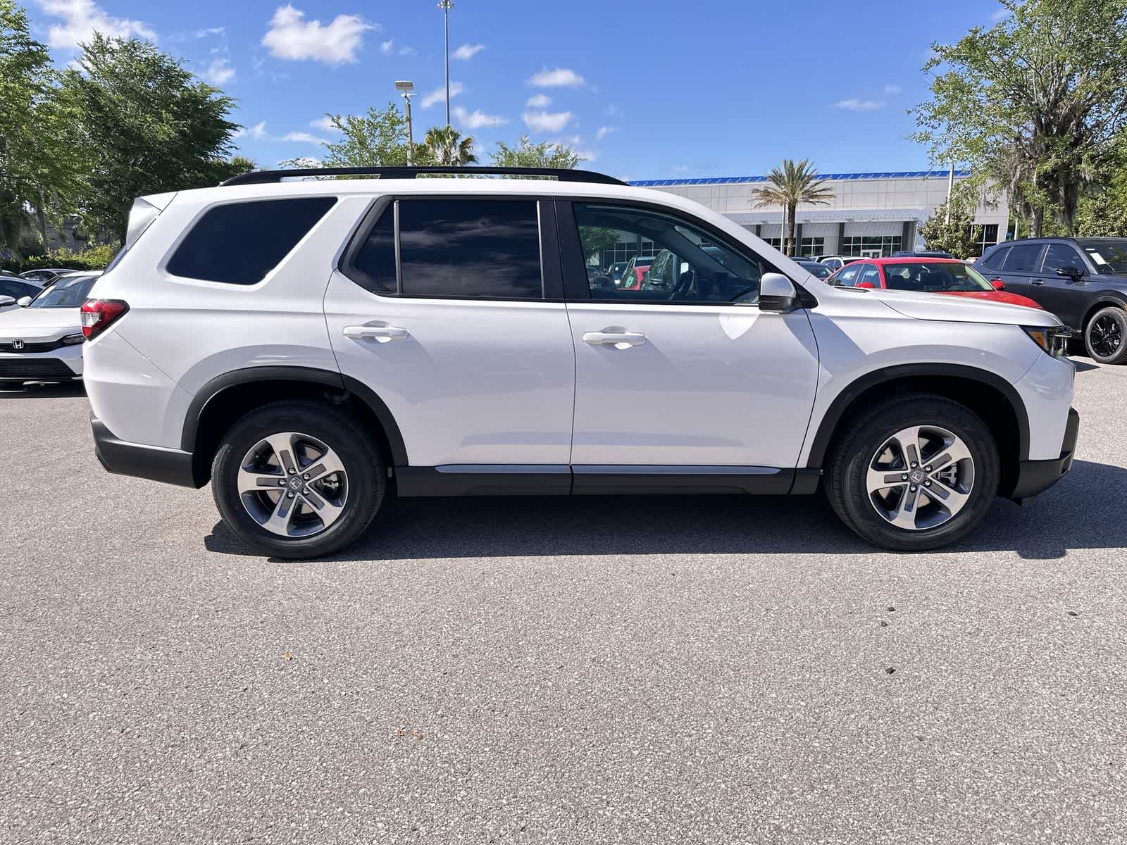 Thumbnail: 2026 Honda Pilot - 7