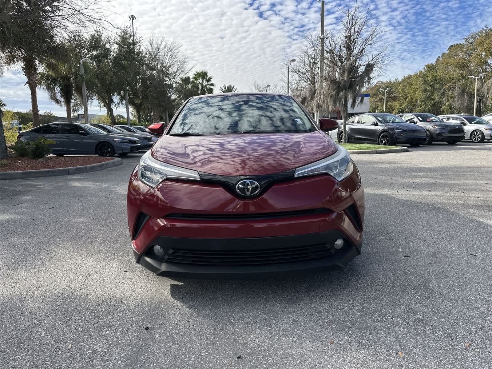 Thumbnail: 2018 Toyota C-HR - 9