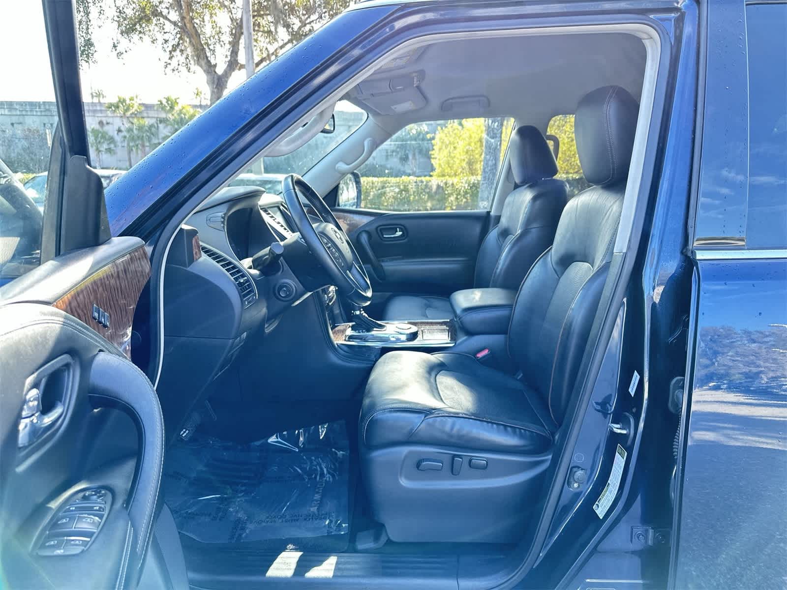 Thumbnail: 2020 Nissan Armada - 2