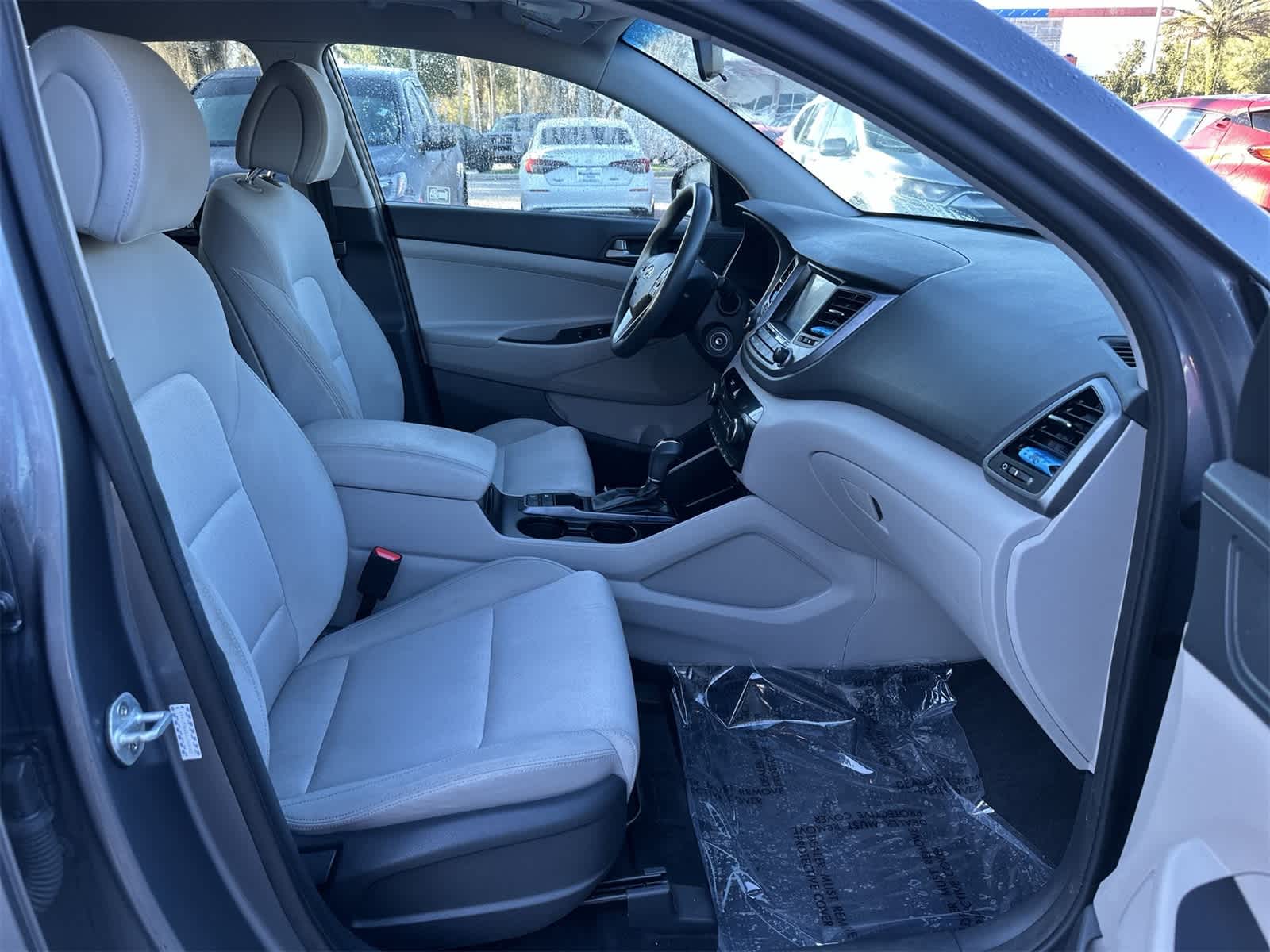 Thumbnail: 2018 Hyundai Tucson - 17