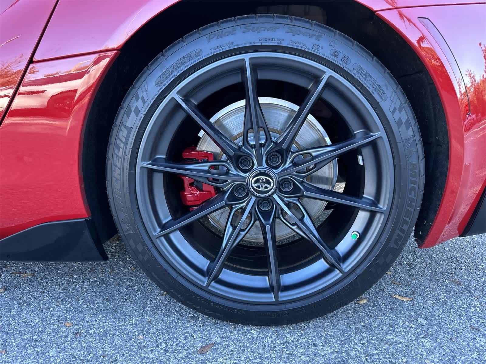 Thumbnail: 2025 Toyota GR Supra - 12