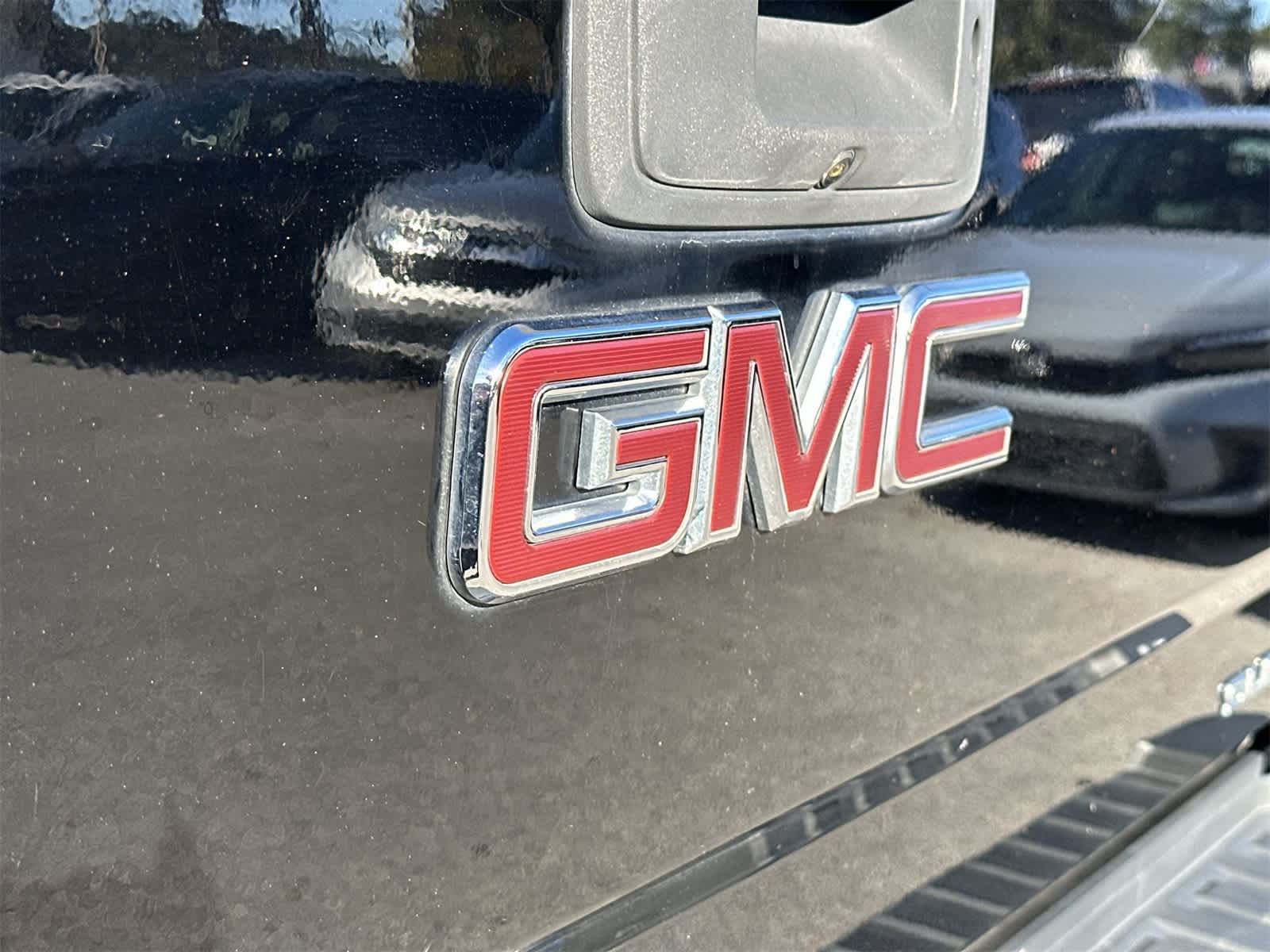 Thumbnail: 2015 GMC Sierra 2500 - 10