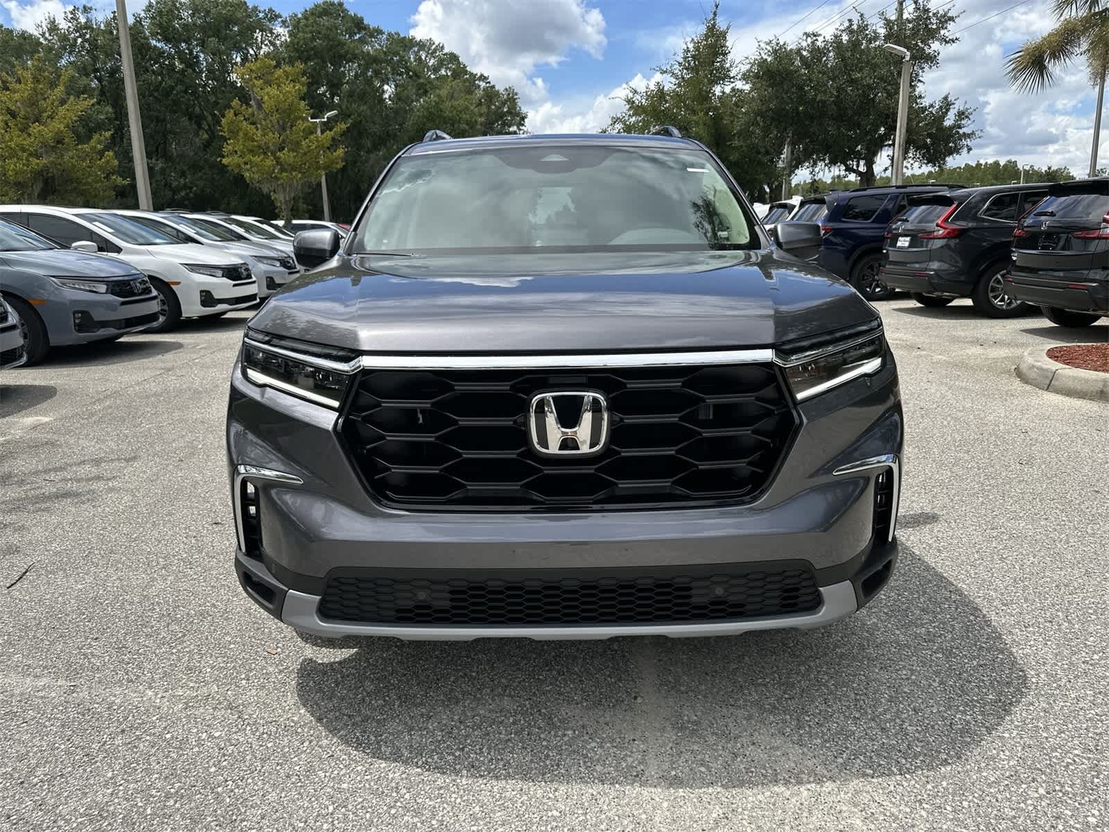 Thumbnail: 2025 Honda Pilot - 9