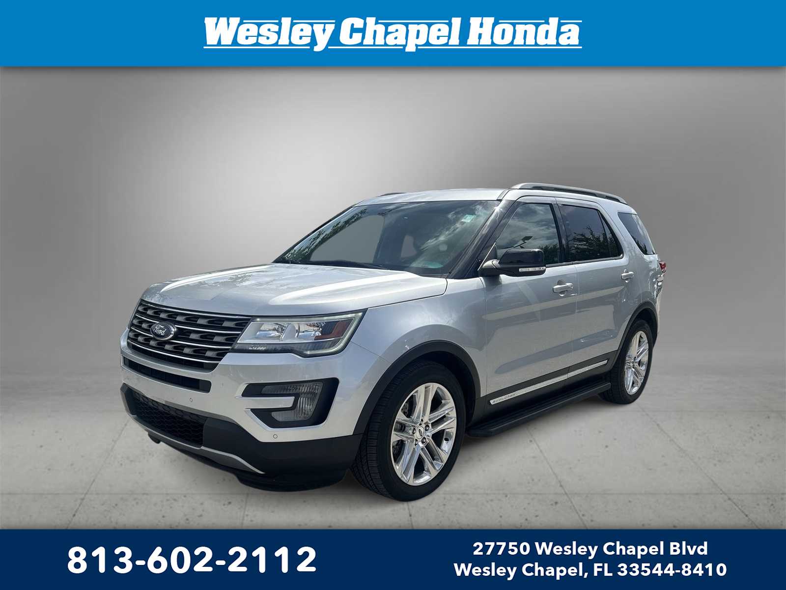 2017 Ford Explorer XLT Hero Image
