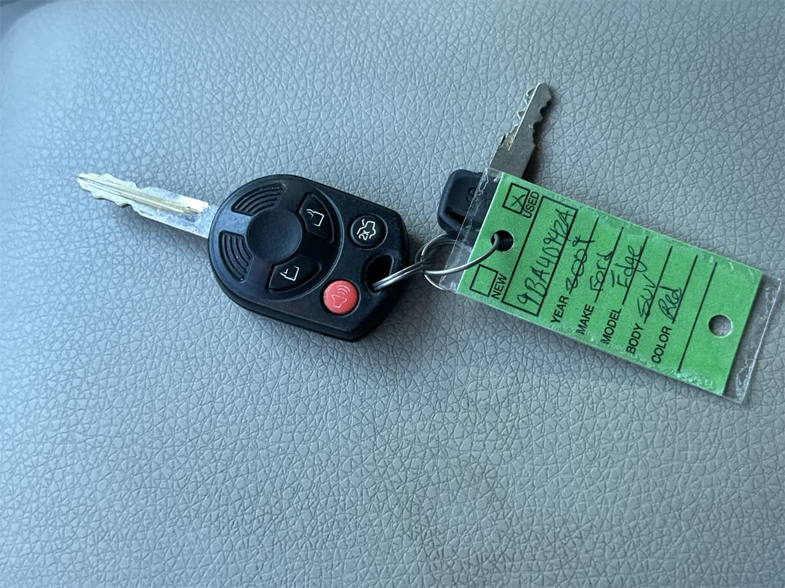 Thumbnail: 2009 Ford Edge - 21