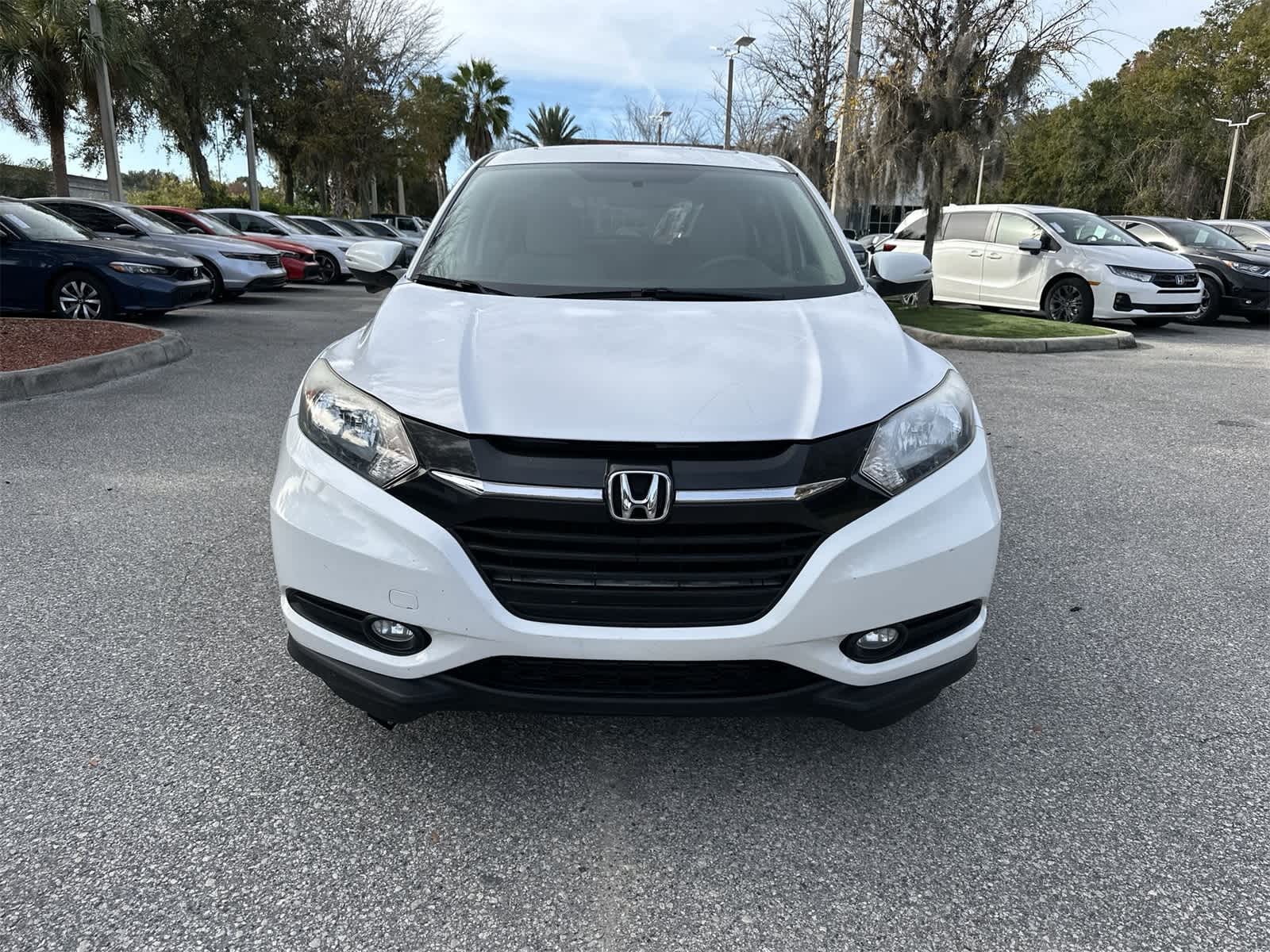 Thumbnail: 2017 Honda HR-V - 9