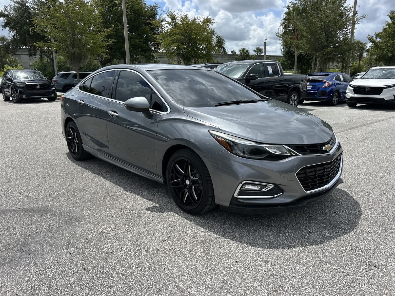 Thumbnail: 2018 Chevrolet Cruze - 7