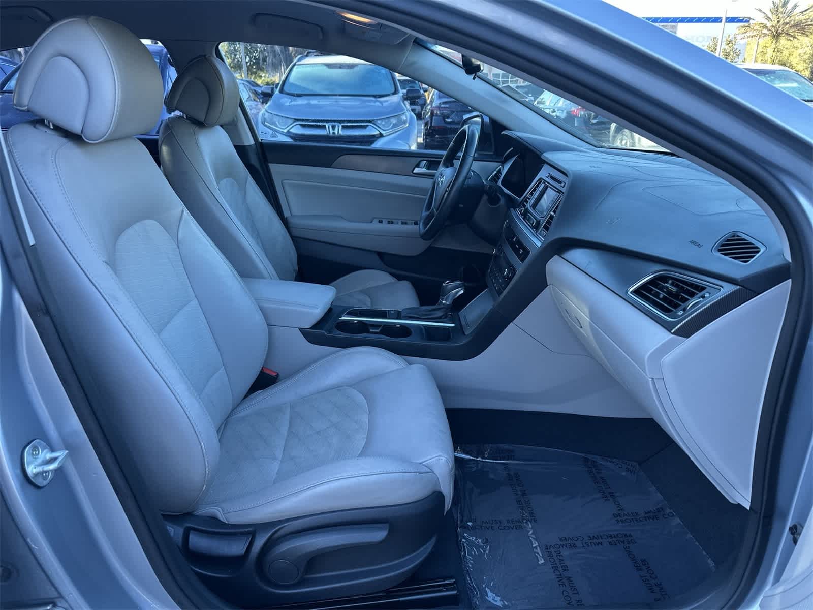 Thumbnail: 2015 Hyundai Sonata - 17