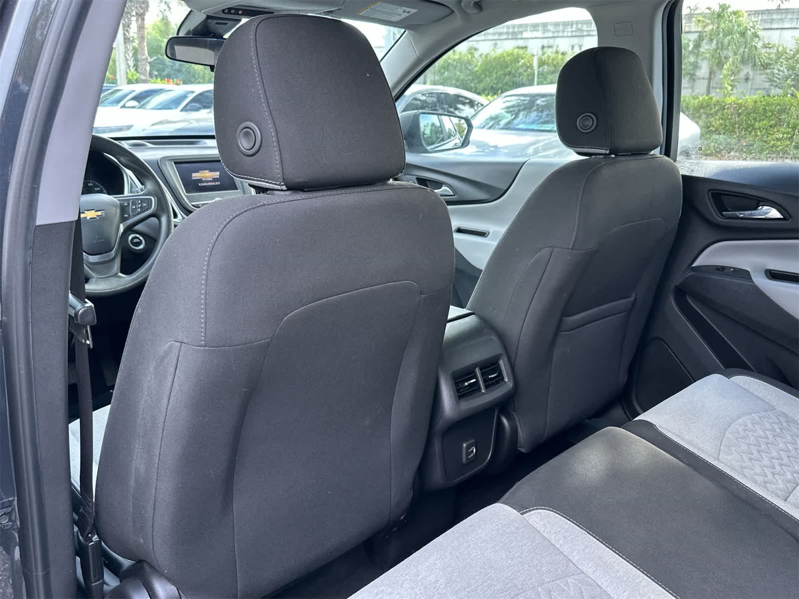 Thumbnail: 2022 Chevrolet Equinox - 15