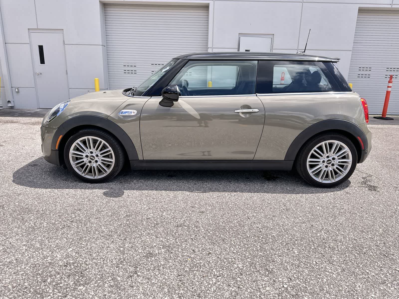Thumbnail: 2019 MINI Cooper Hardtop - 3
