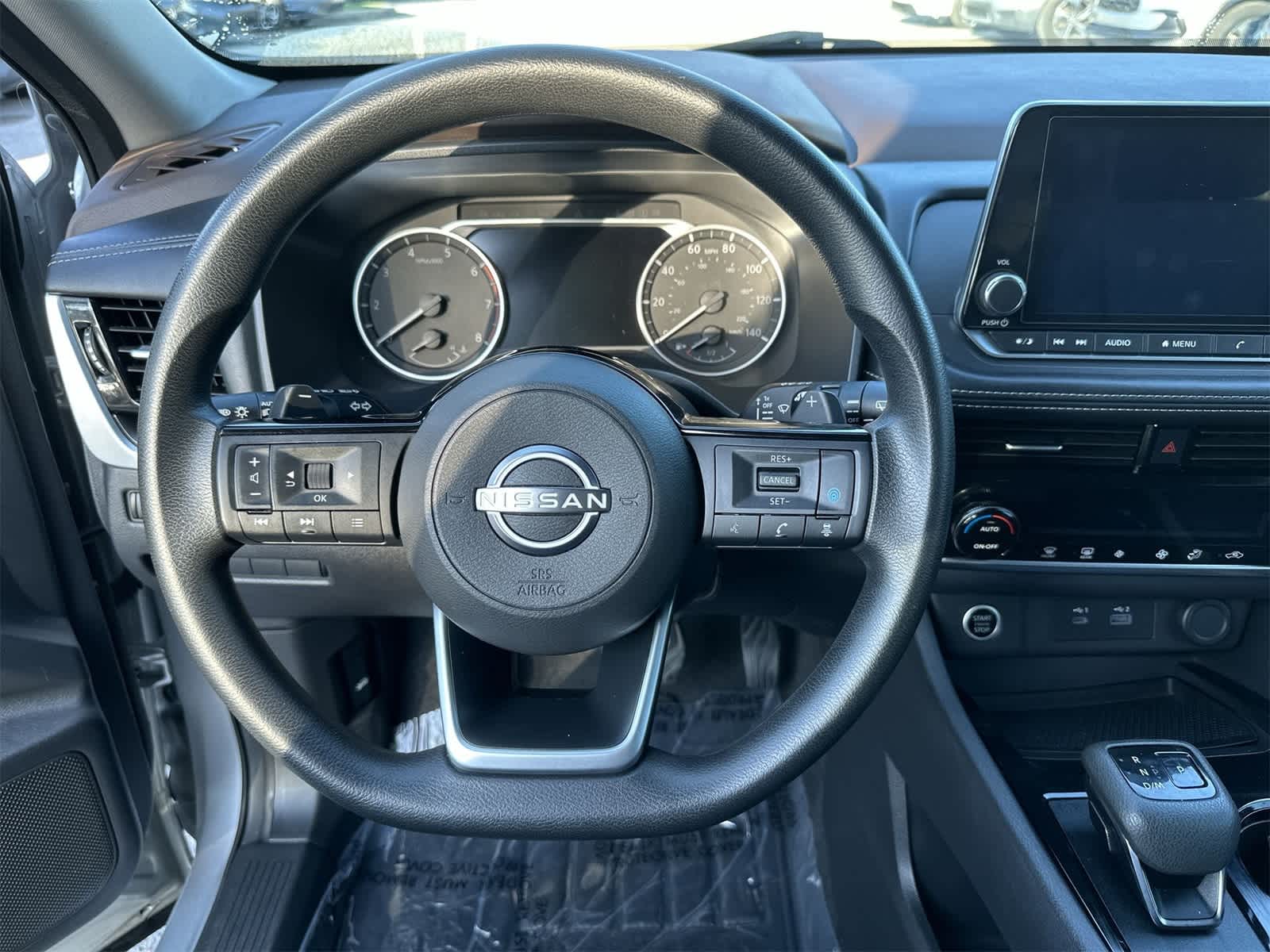 Thumbnail: 2022 Nissan Rogue - 18