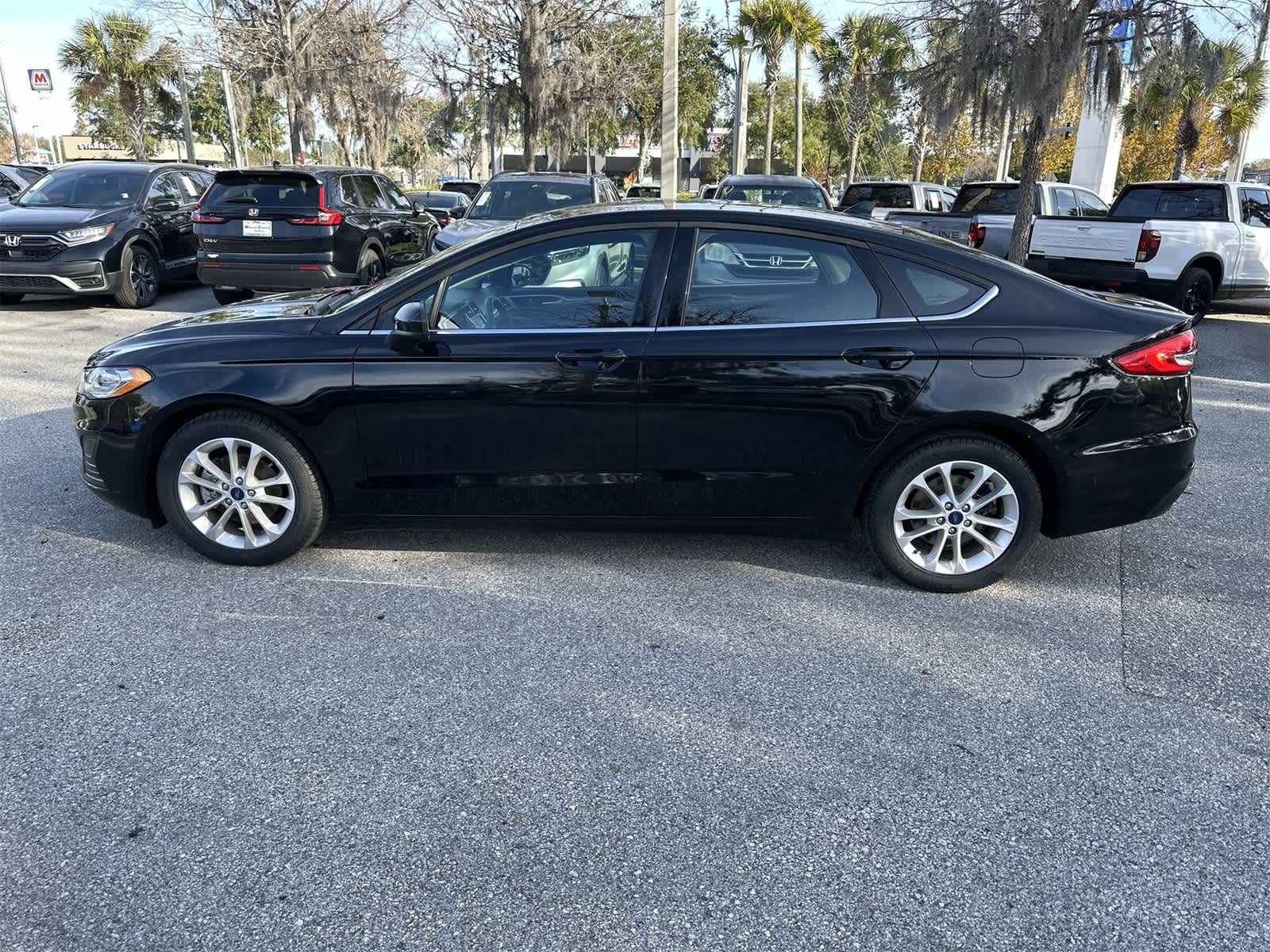 Thumbnail: 2020 Ford Fusion - 3