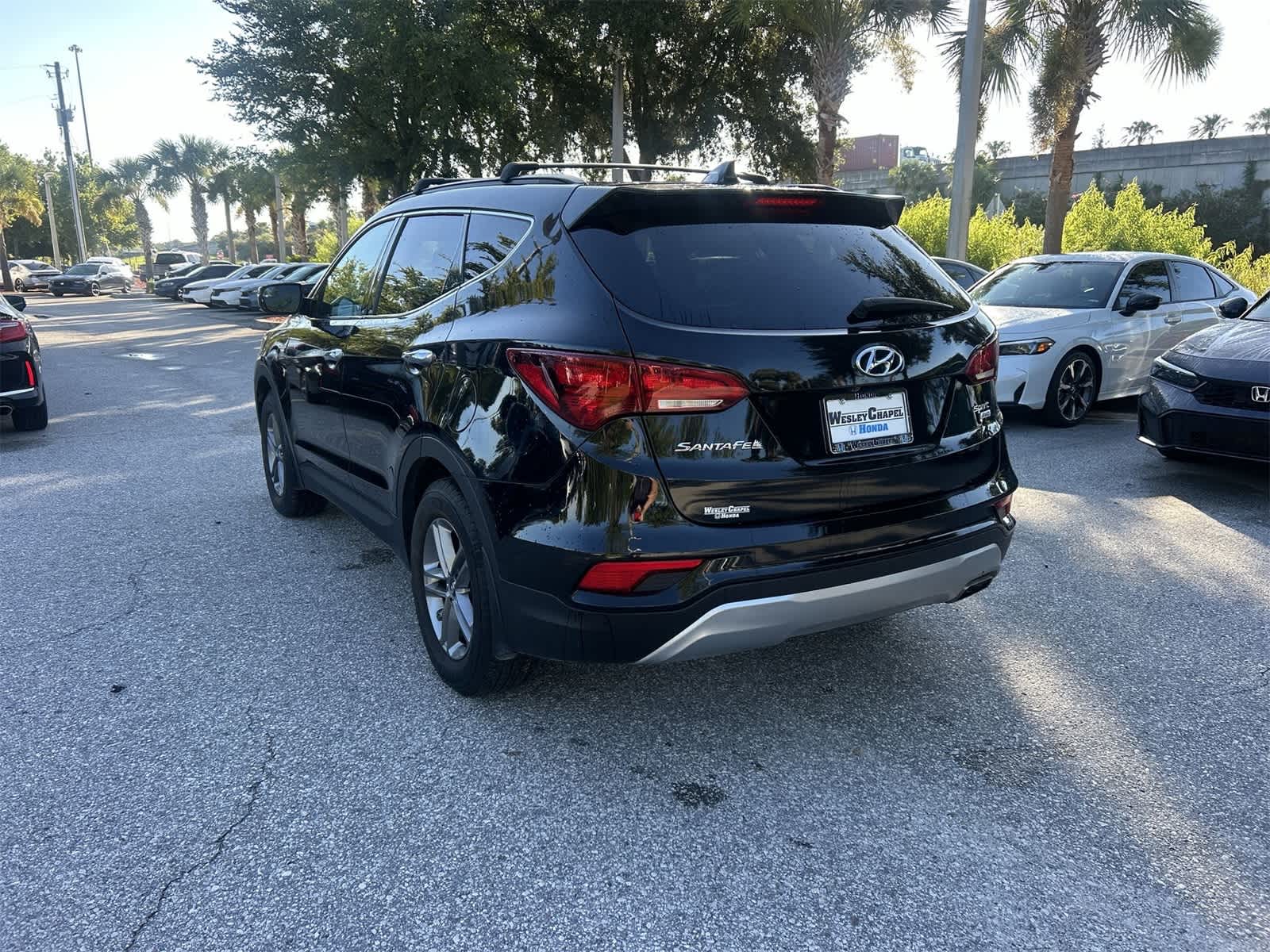 Thumbnail: 2018 Hyundai Santa Fe - 4