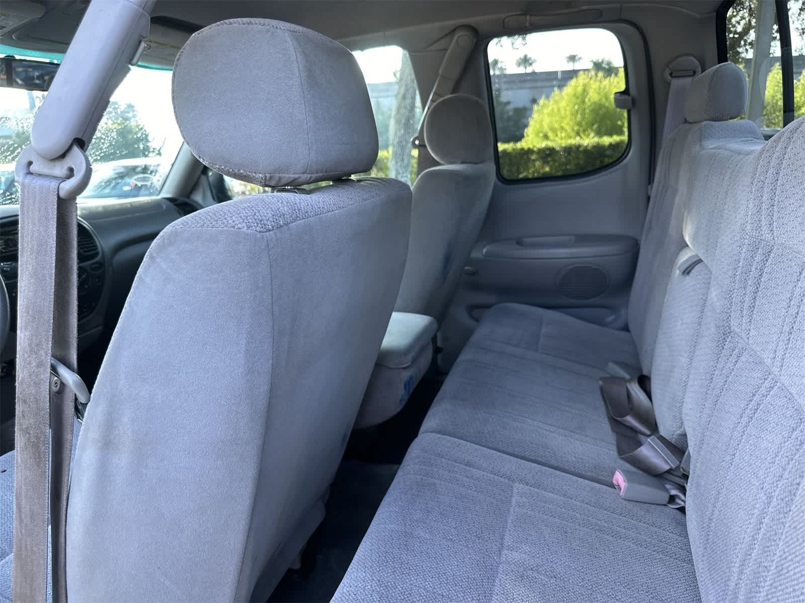 Thumbnail: 2001 Toyota Tundra - 13