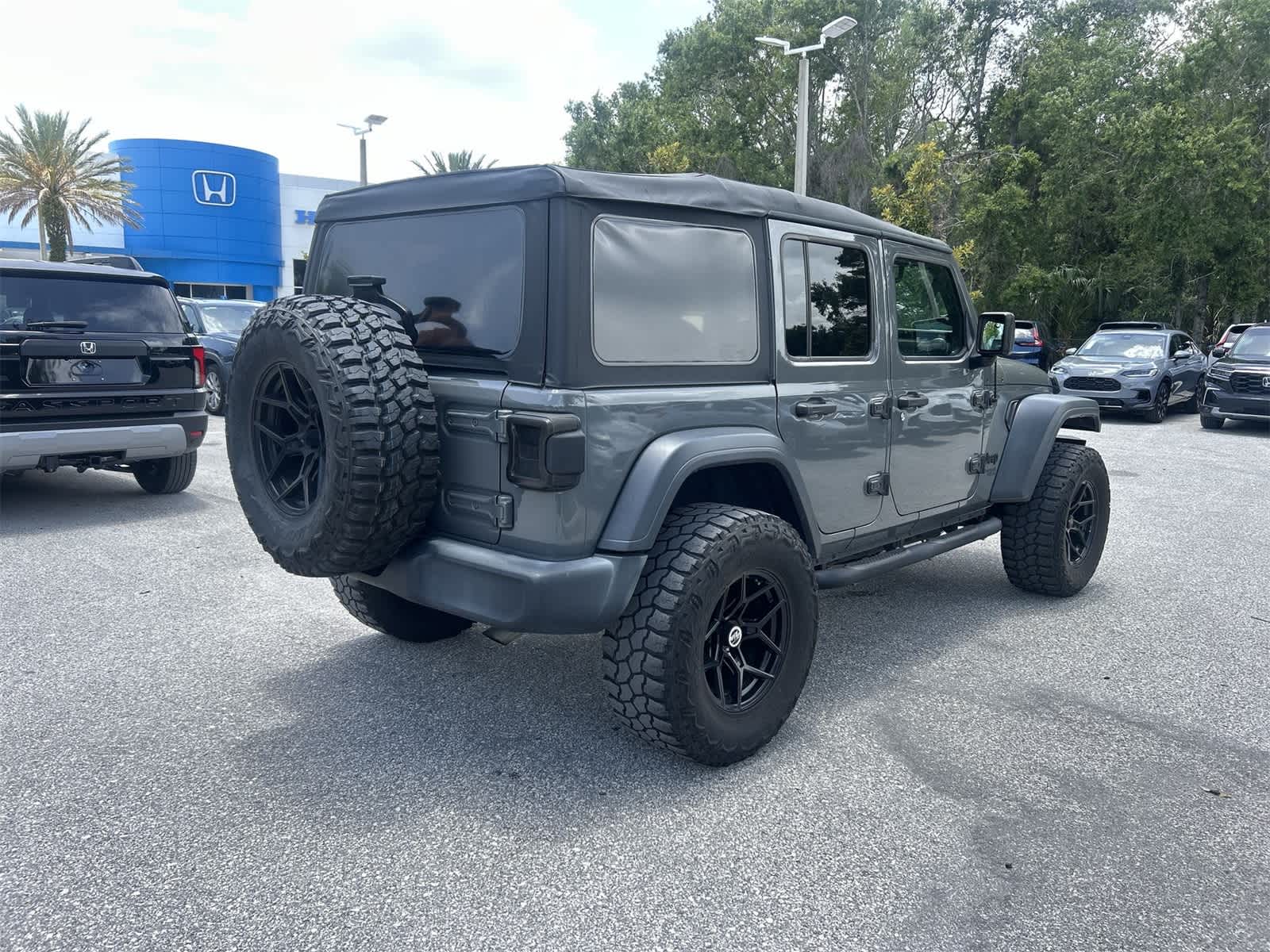 2020 Jeep Wrangler Unlimited Sport 6