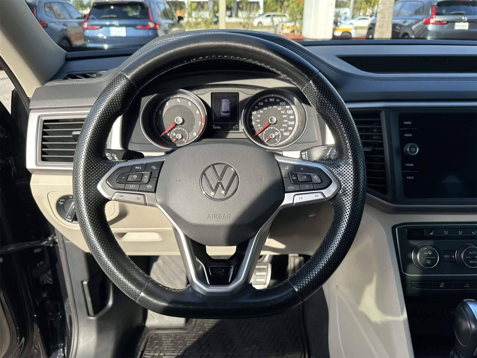 Thumbnail: 2021 Volkswagen Atlas - 18