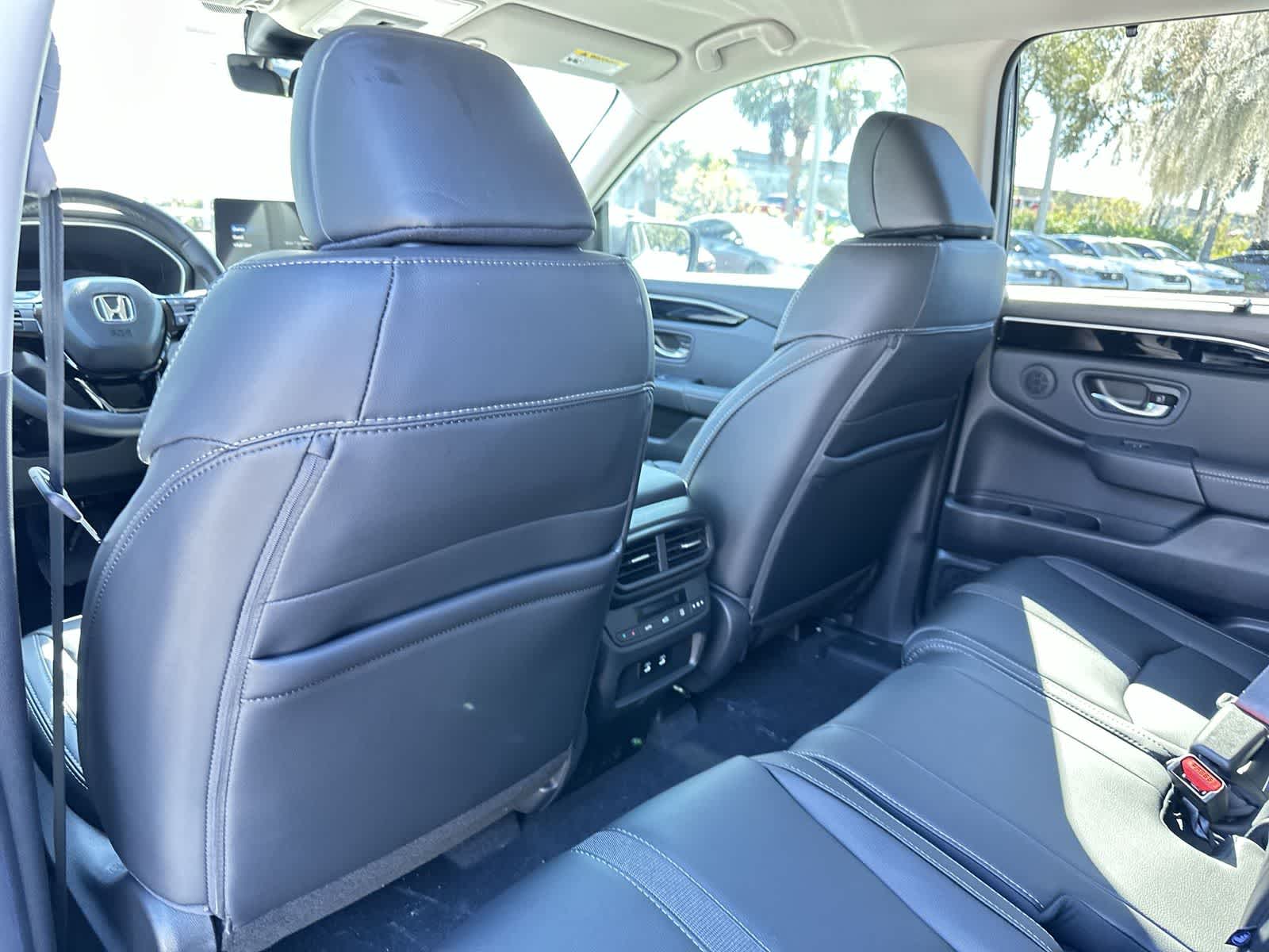 Thumbnail: 2026 Honda Pilot - 14